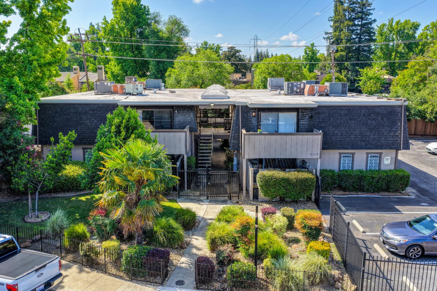 2312 Villanova Circle