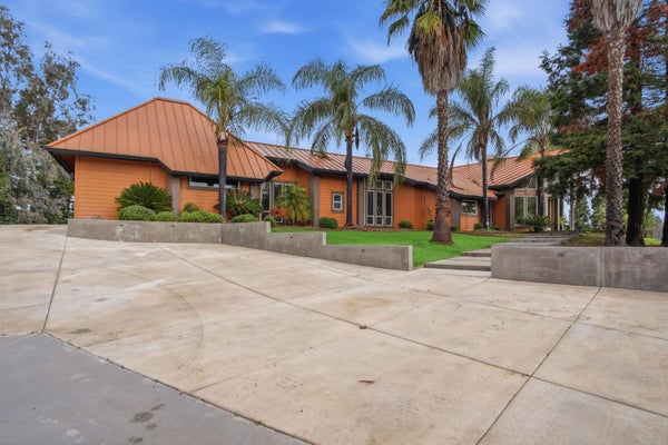 9313 N HILLS CT, OAKDALE, CA 95361 - Image 0d37e7d7036bf8bd3fd52b850edd0e8d/3571008022