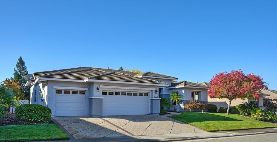 2303 Walden View Lane