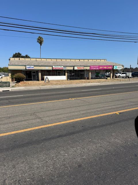 2707 E Fremont Street Stockton CA 95205