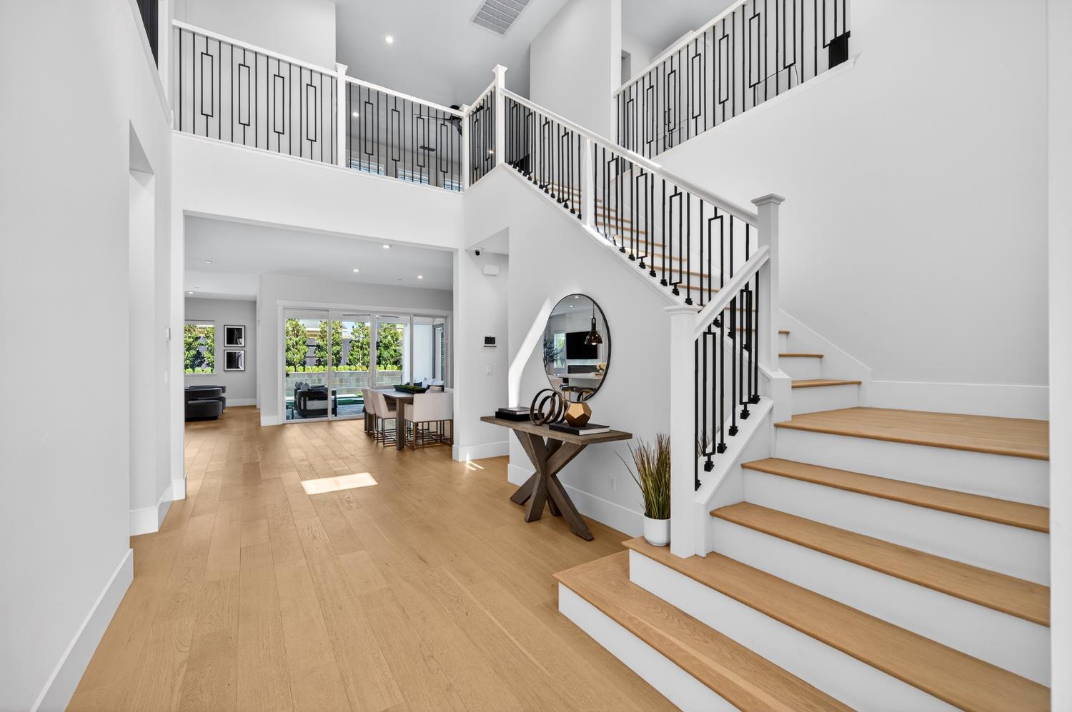 2204 Pinehurst Drive