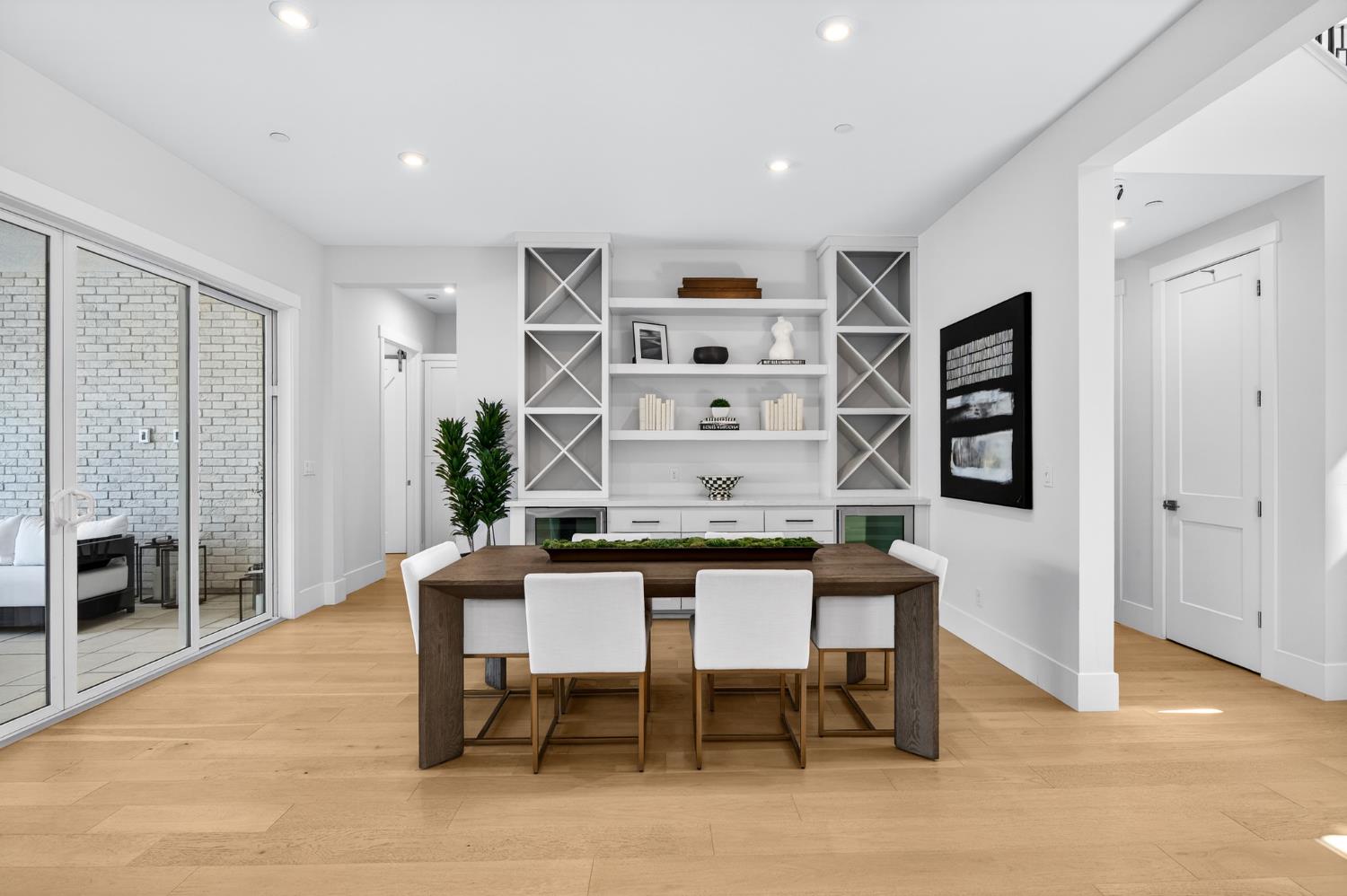 2204 Pinehurst Drive