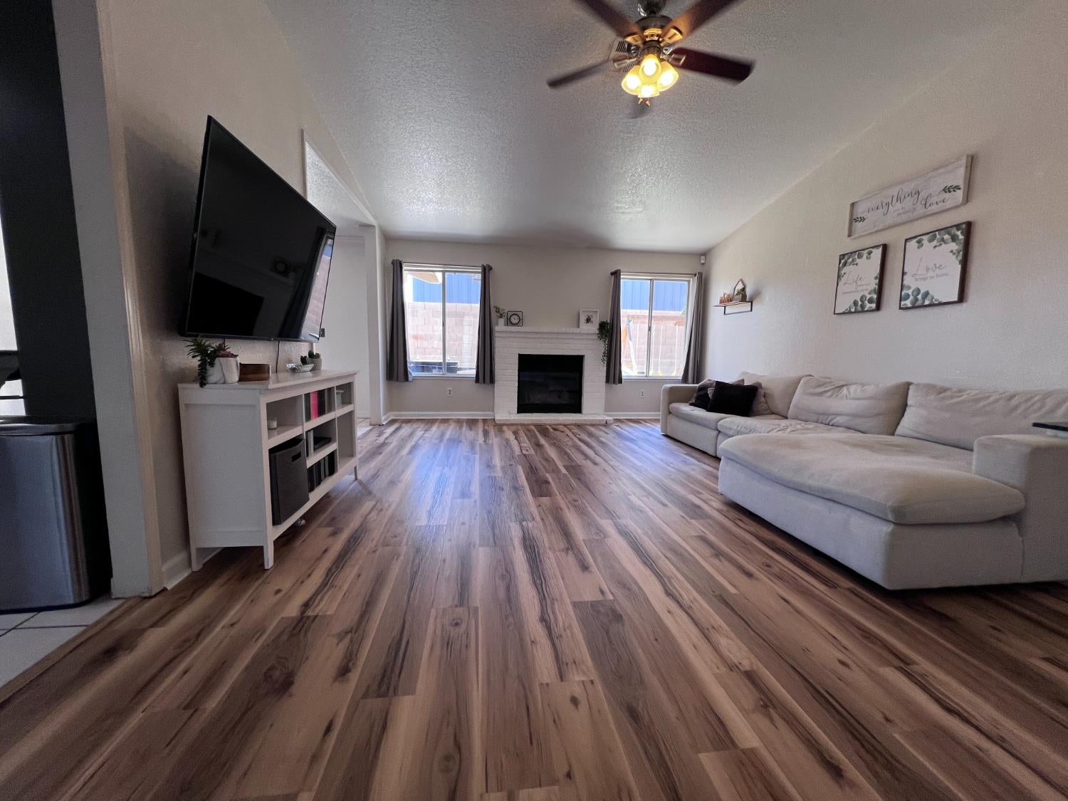 5016 Tamara Way