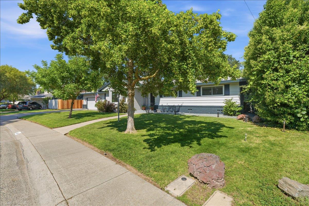 4849 Alexon Way