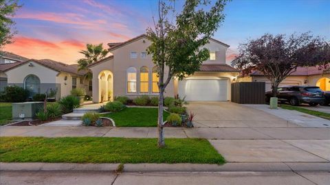 208 La Loma Court Roseville CA 95678