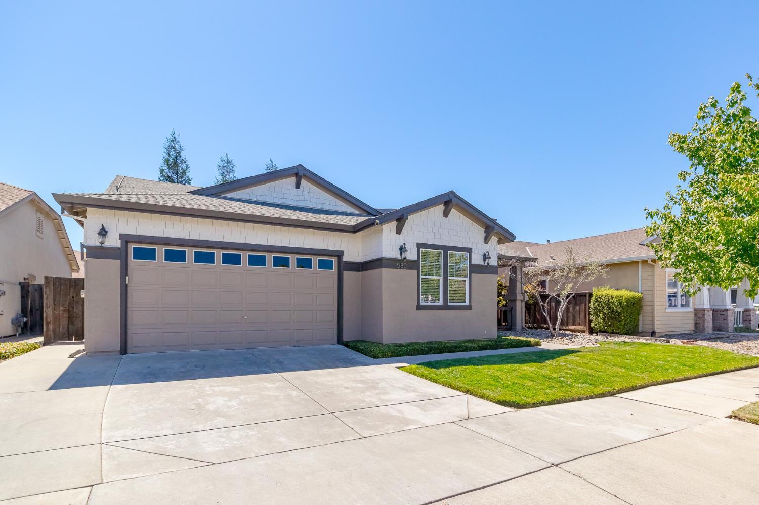 580 Old Bluff Court