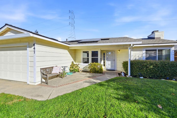Photo 1 of 29 — 647 Grider Drive, Roseville, CA 95678