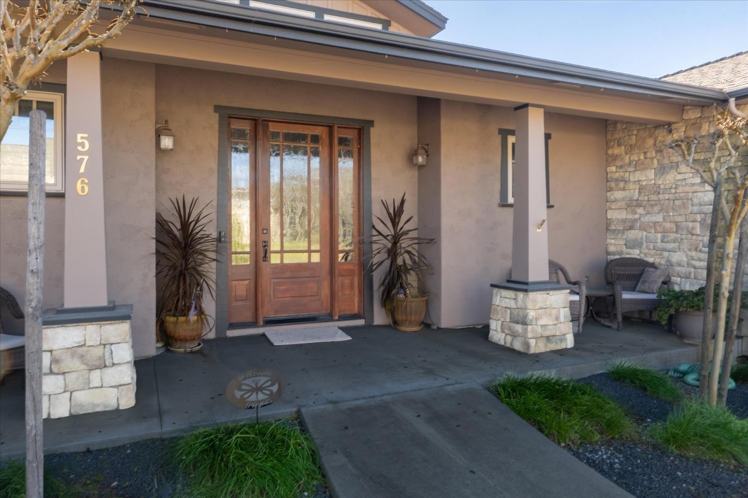 576 Chimney Hill Court