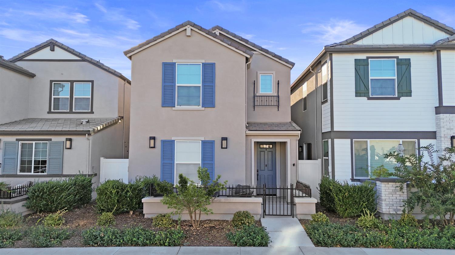 3213 Longspur Lane