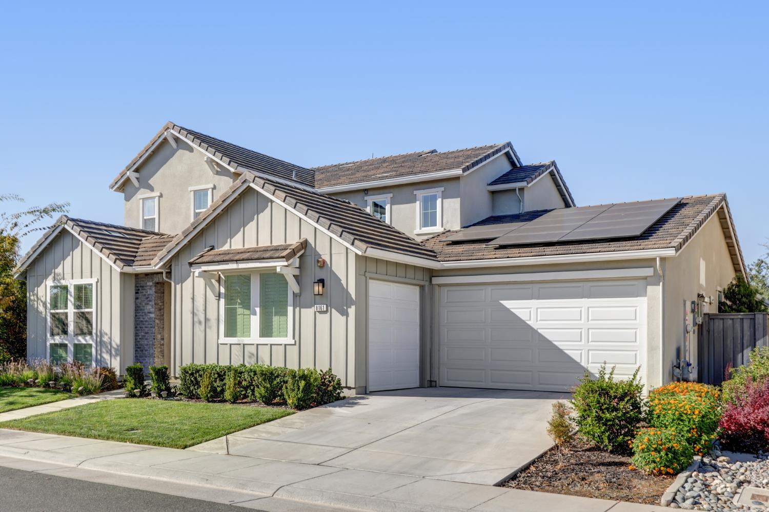 8161 Triplefin Way