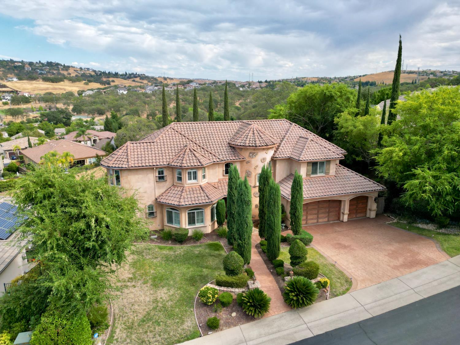 688 Misty Ridge Circle