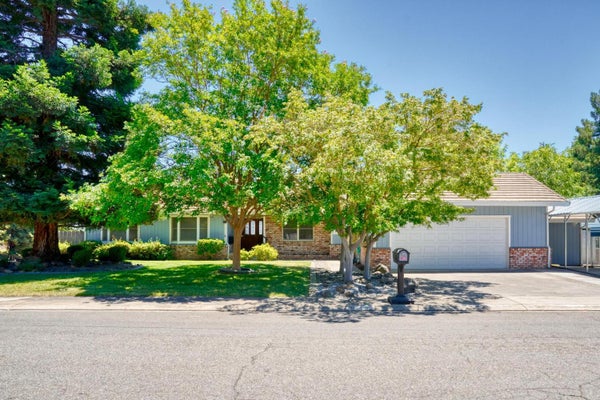 10012 PLAZA DE ORO DR, OAKDALE, CA 95361 - Image 0dc6019cf861d2cbaa248dfc18cfa5e7/3681091865