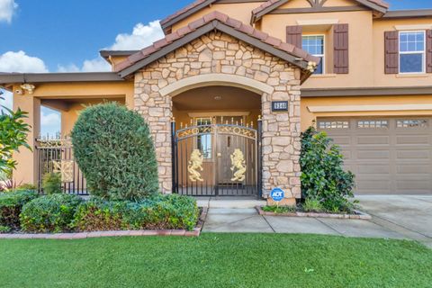 8340 La Cruz Way Elk Grove CA 95757