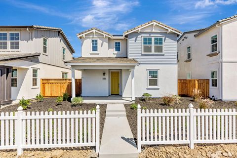 1530 N Central Parkway Mountain House CA 95391