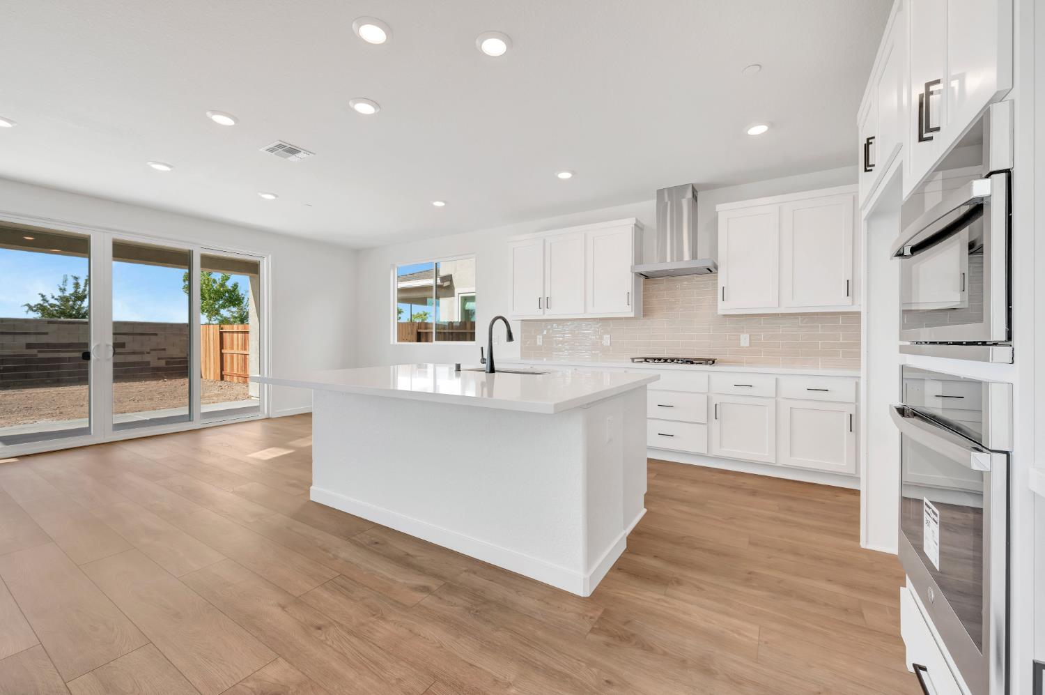 6009 Whistling Pine Way