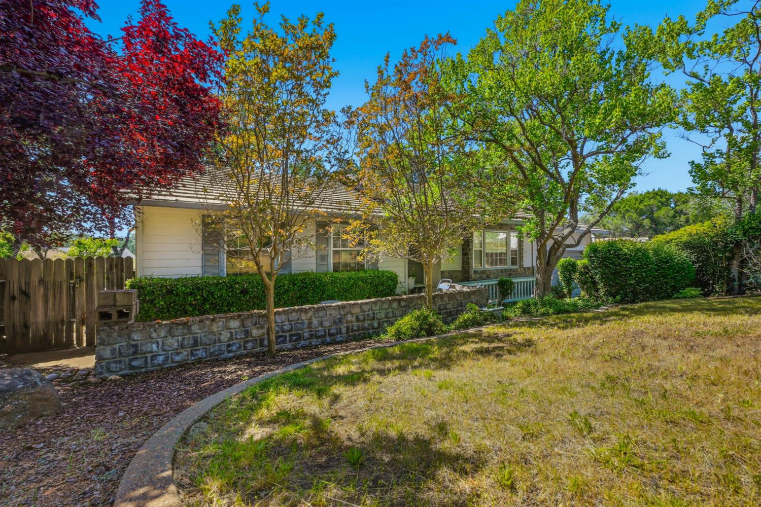 2476 Snag Court