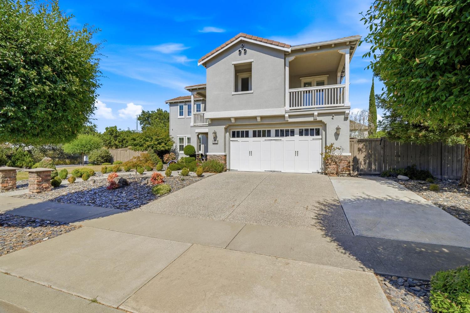 2632 Pipestone Loop