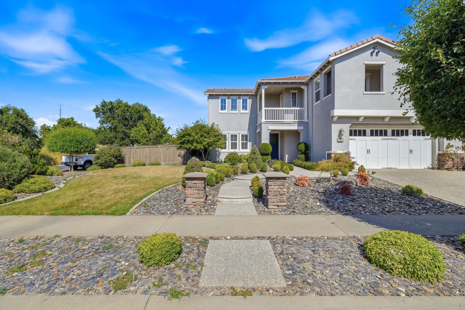 2632 Pipestone Loop