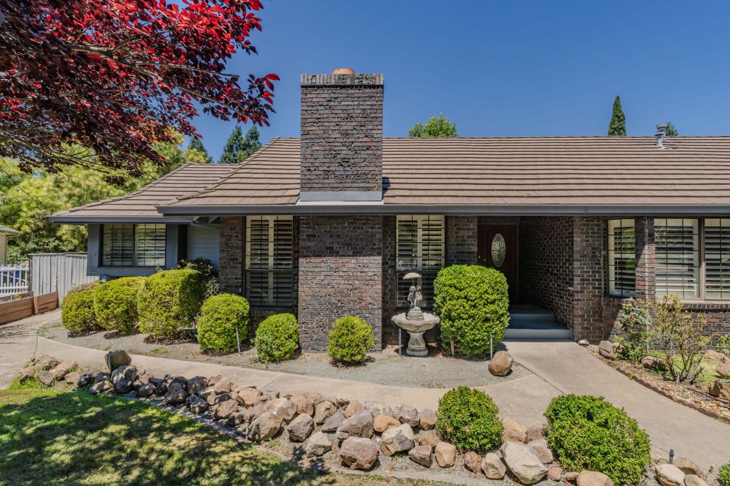 438 La Contenta Drive
