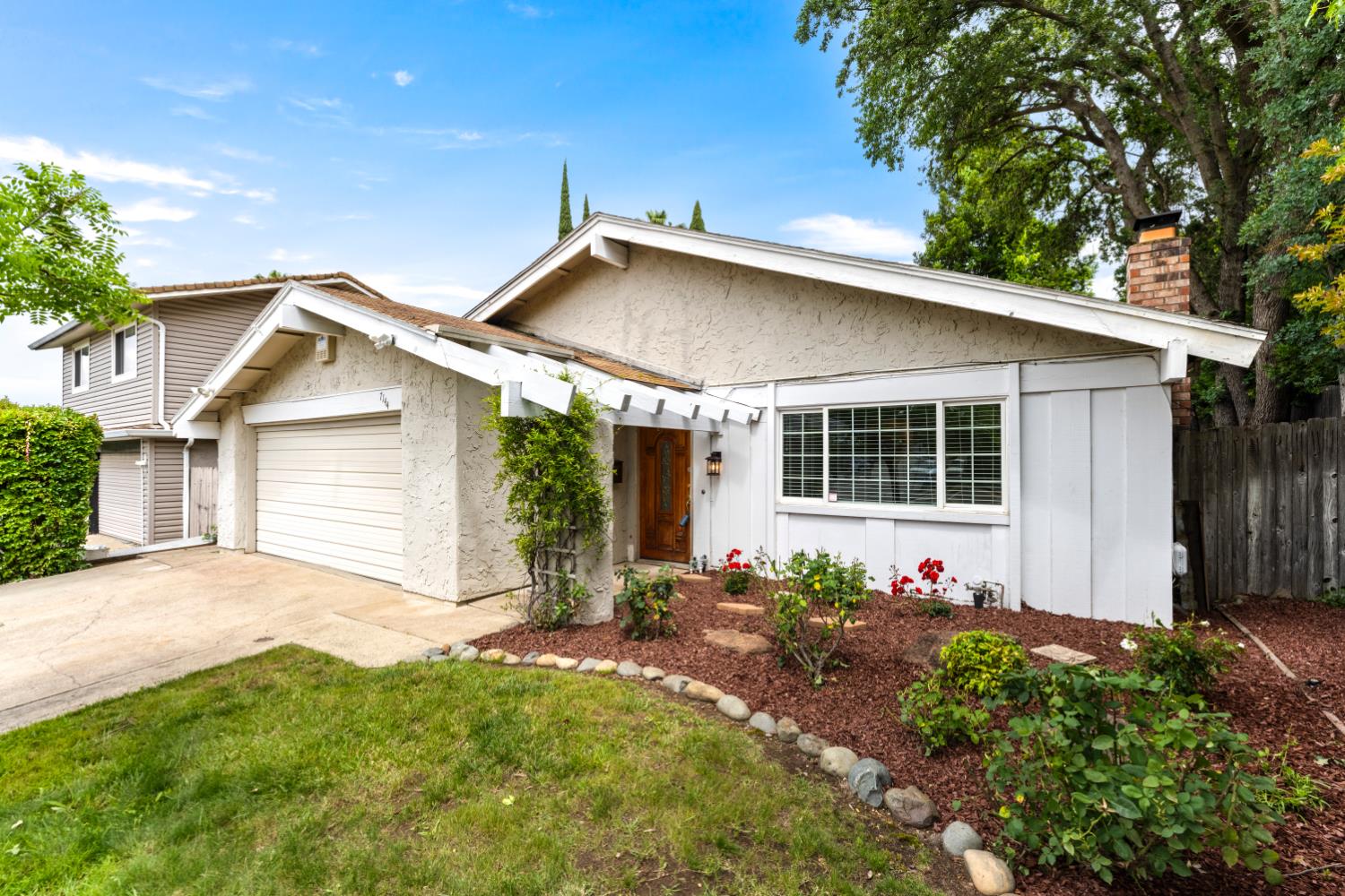 7144 Woodmore Oaks Drive