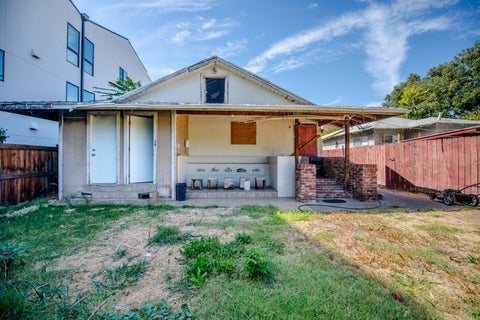 MLS: 226122077