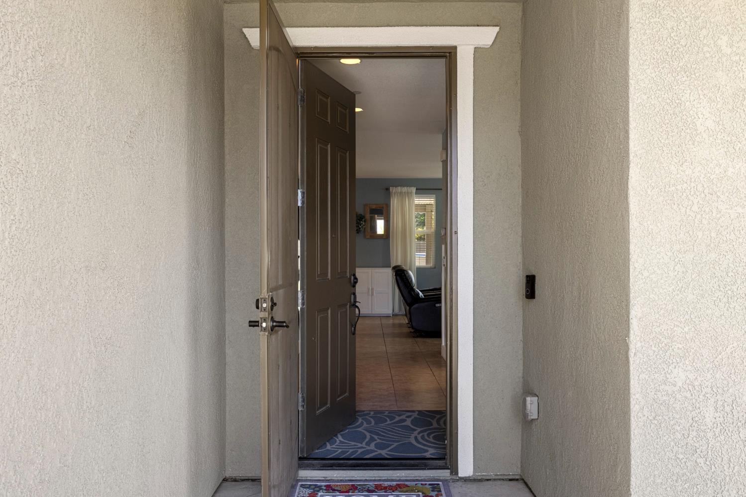 4630 Anna Avenue - Photo 2