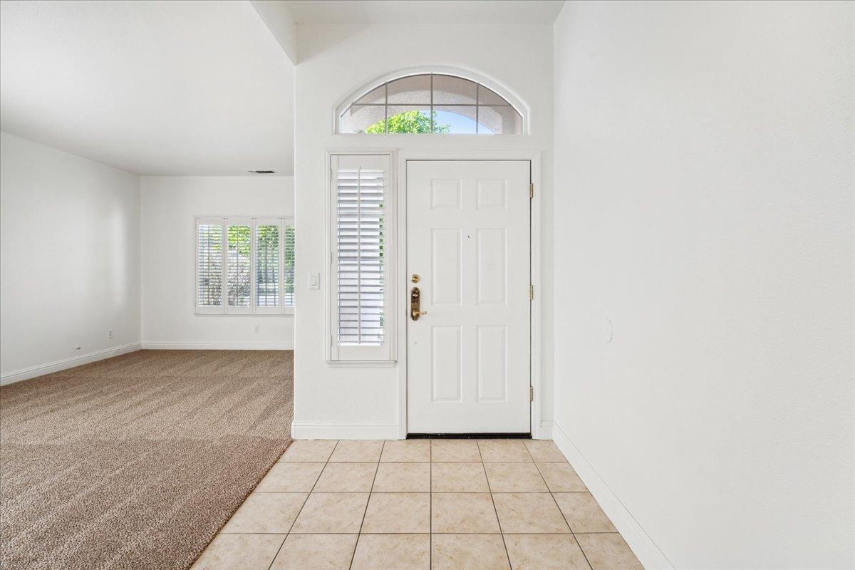 1128 Skyline Drive