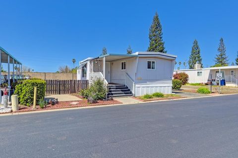 6241 Stagecoach Dr, Sacramento, CA 95842 - MLS#: 225044445