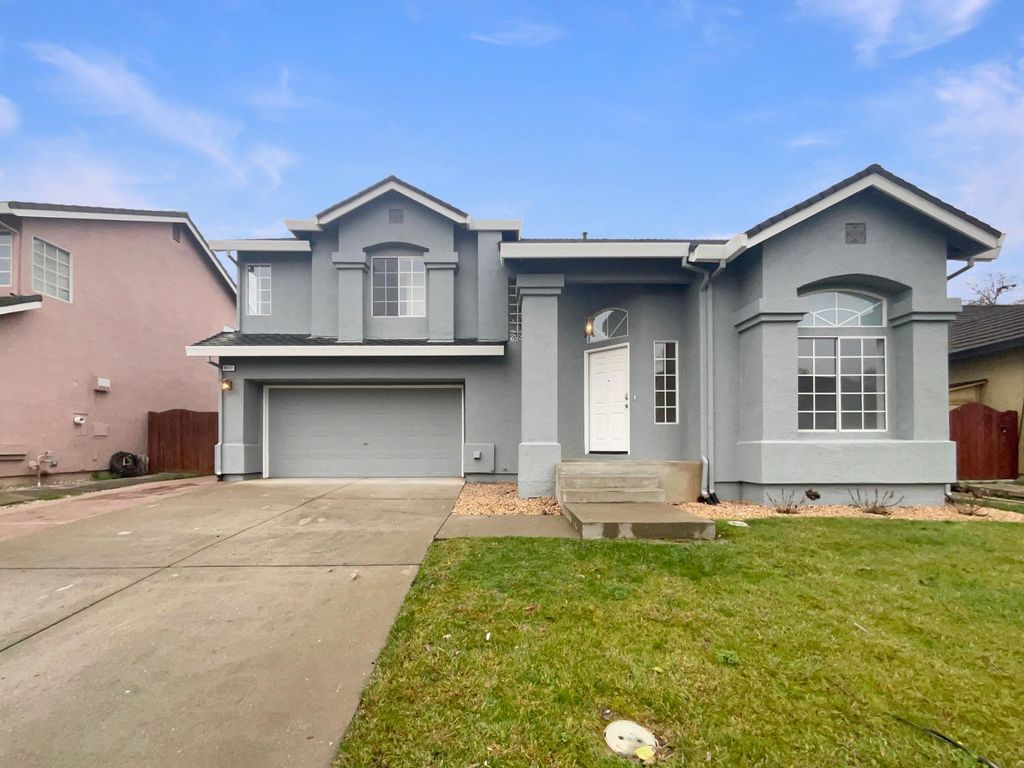 Photo of 8272 Timber Cove Way, Sacramento, CA 95828 (MLS # 226007128)