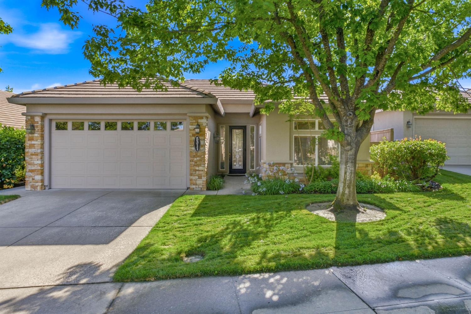 5311 Bellegrove Way