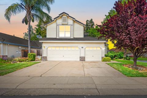 3180 HALYARD Way Elk Grove CA 95758