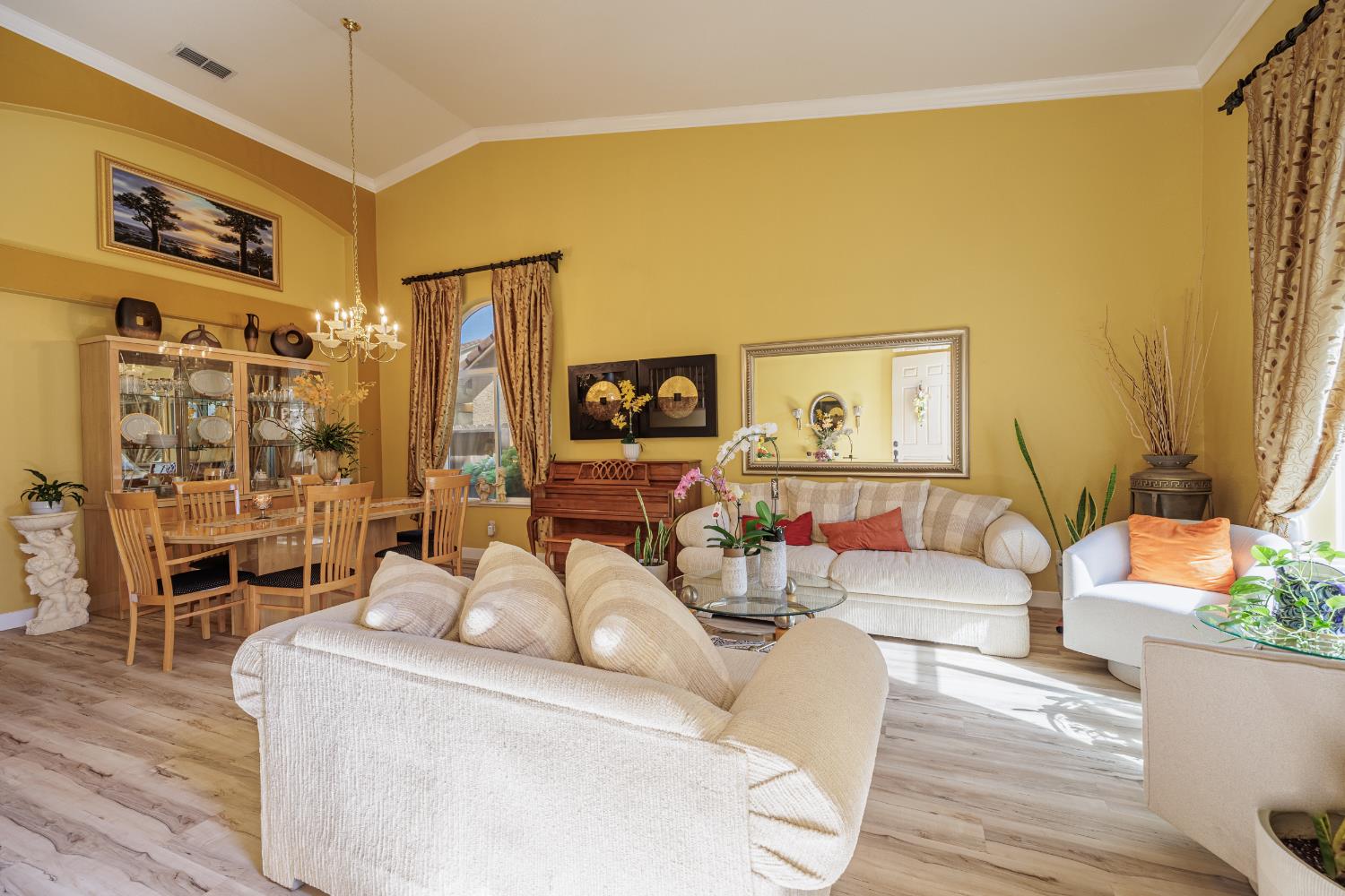 9560 Fox Flower Court