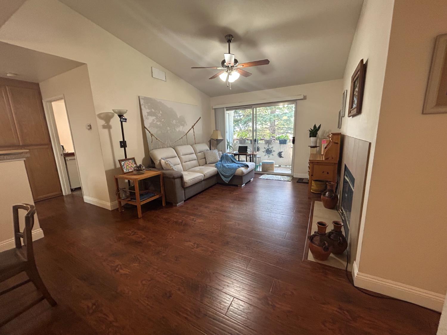 8020 Walerga Road 1022