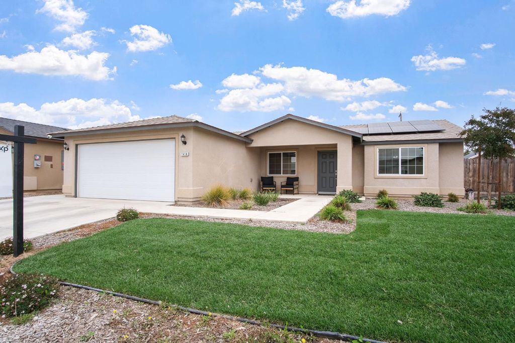 Photo of 7418 W Meadowlark Court, Winton, CA 95388 (MLS # 225139374)