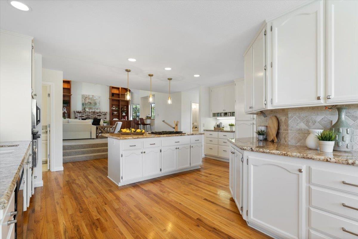 3140 Woodleigh Lane