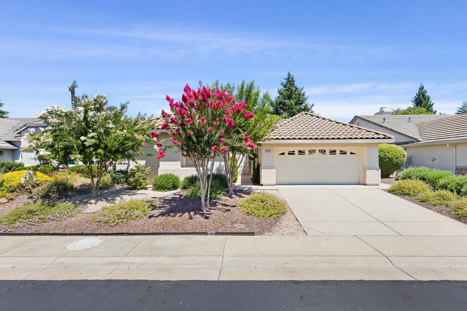 5596 Lantern Grove Lane