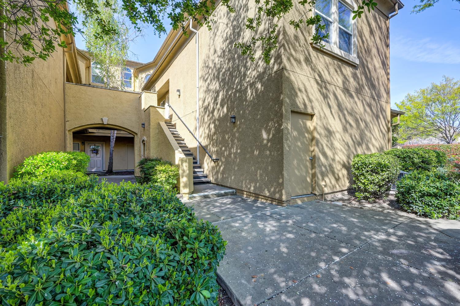 1900 Danbrook Drive 223