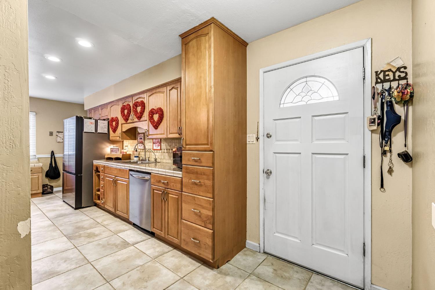 3849 N Stanford Avenue