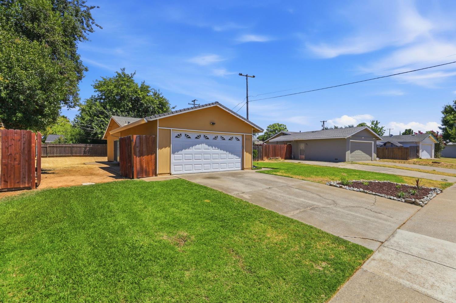 3005 La Rue Way