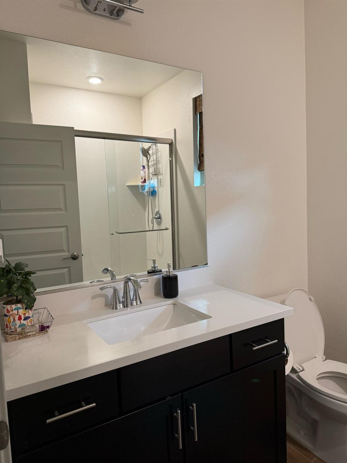 Rancho Cordova, California 95742, United States, 4 Bedrooms Bedrooms, ,3 BathroomsBathrooms,Residential,Active,107862