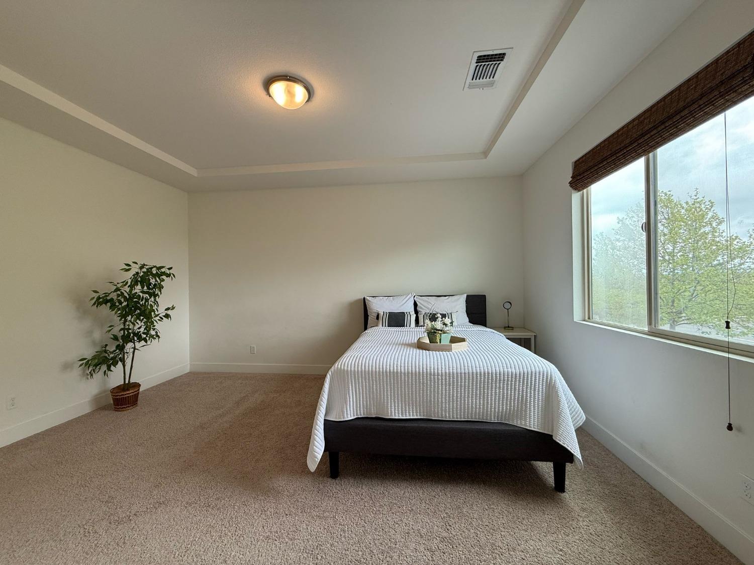 Rancho Cordova, California 95742, United States, 4 Bedrooms Bedrooms, ,3 BathroomsBathrooms,Residential,Active,107862