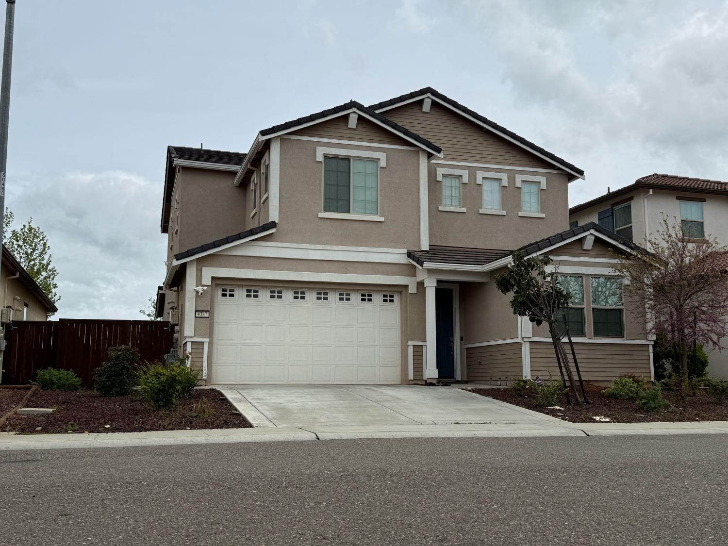 Rancho Cordova, California 95742, United States, 4 Bedrooms Bedrooms, ,3 BathroomsBathrooms,Residential,Active,107862