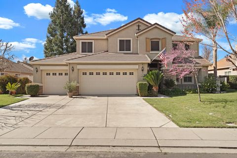 2043 Derrick Avenue Manteca CA 95337