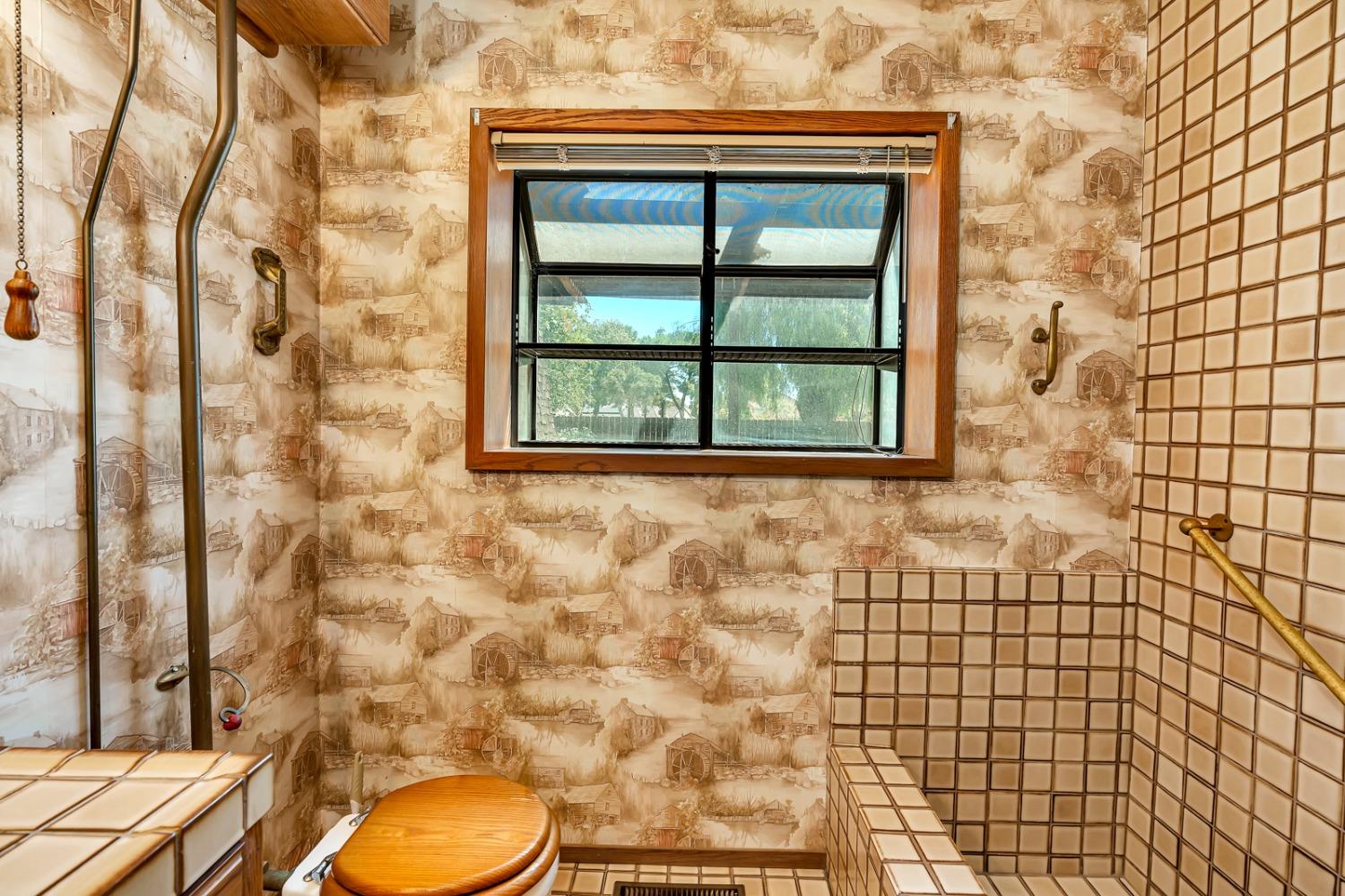 Los Banos, California 93635, United States, 3 Bedrooms Bedrooms, ,3 BathroomsBathrooms,Residential,Active,52863