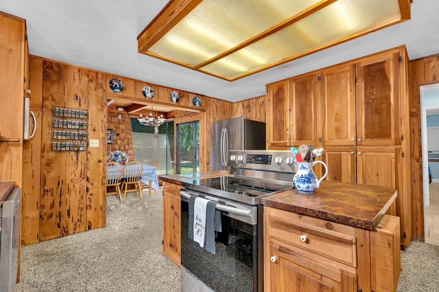 Los Banos, California 93635, United States, 3 Bedrooms Bedrooms, ,3 BathroomsBathrooms,Residential,Active,52863