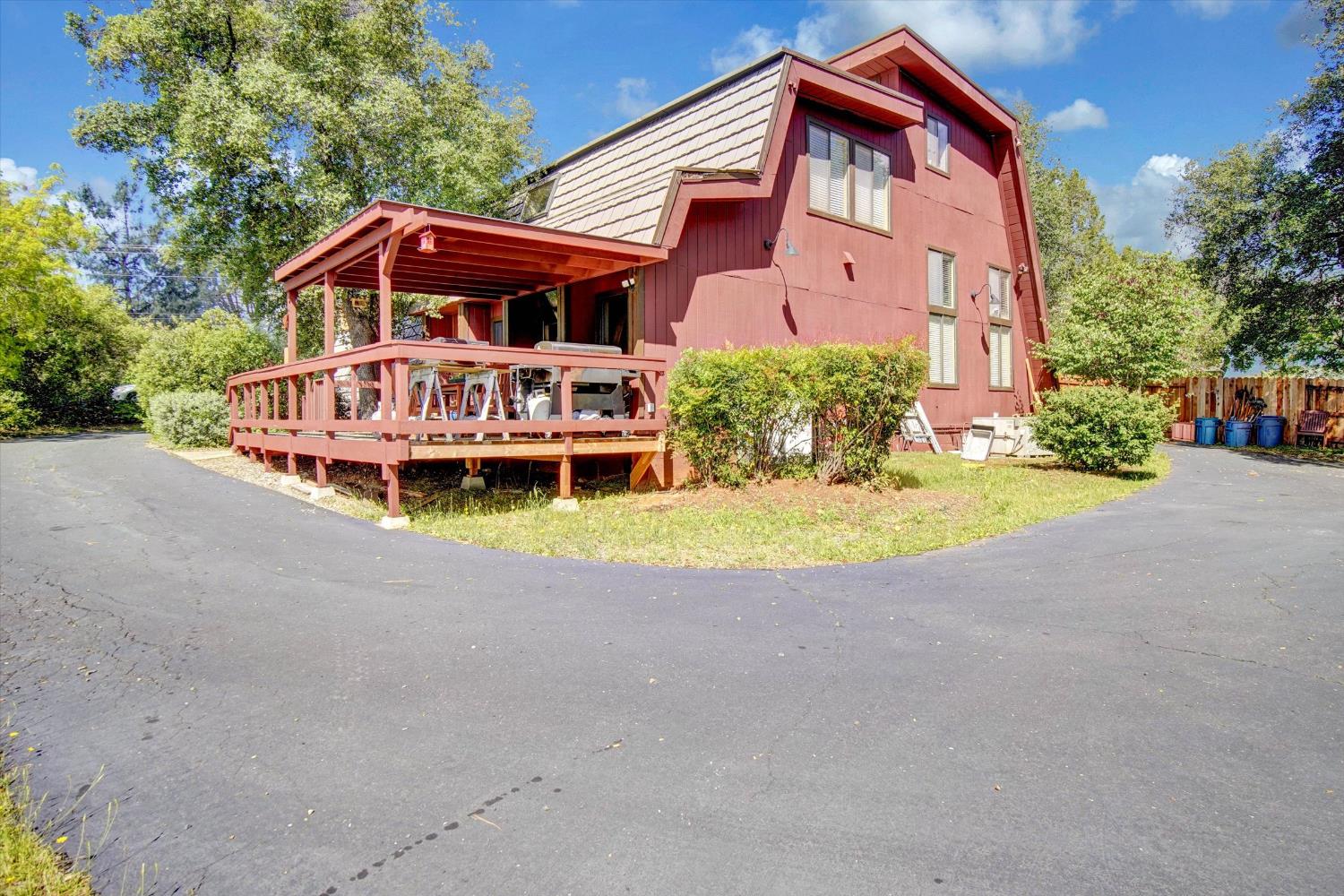 3375 Country Club Drive