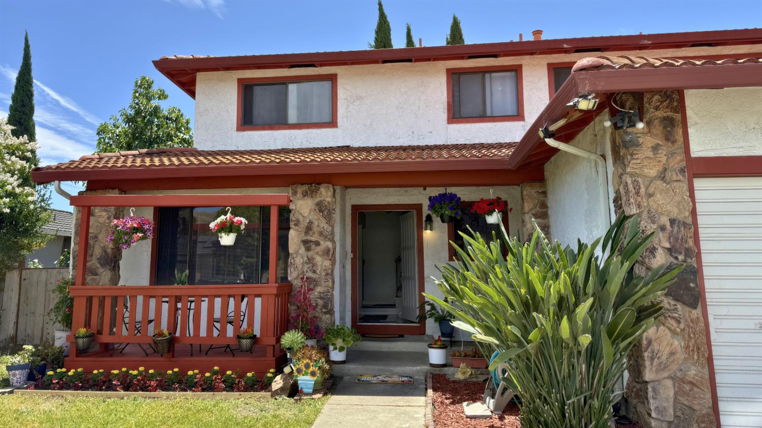 2029 Hayworth Drive