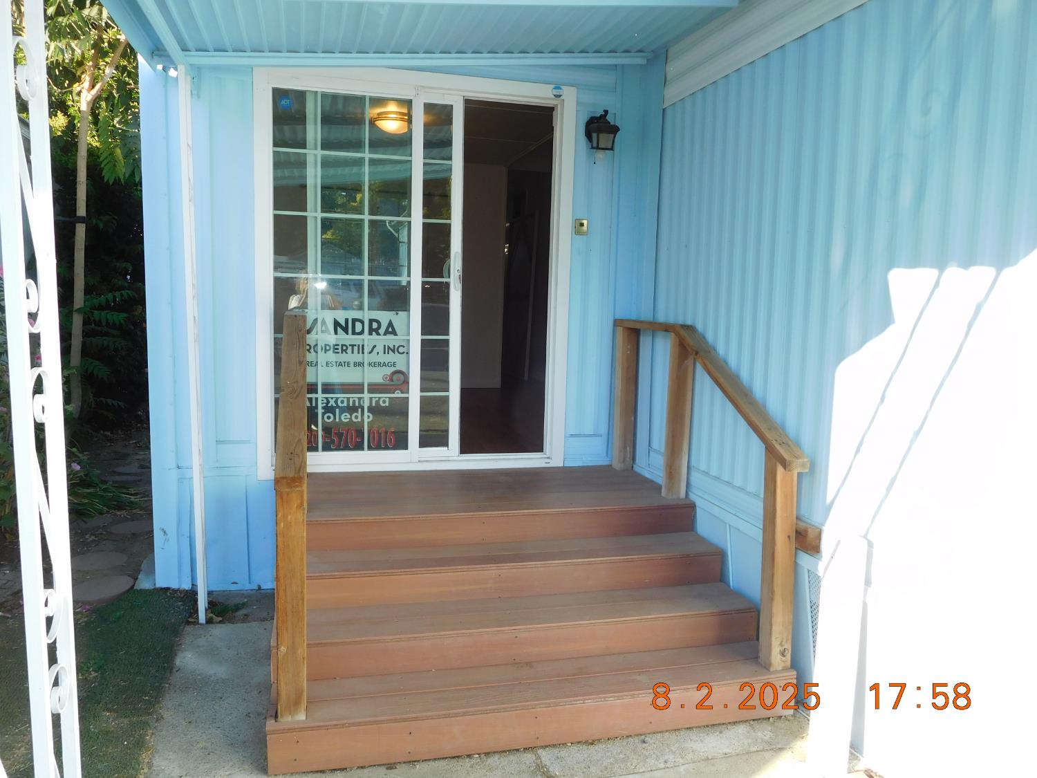 1027 Olive Drive 12