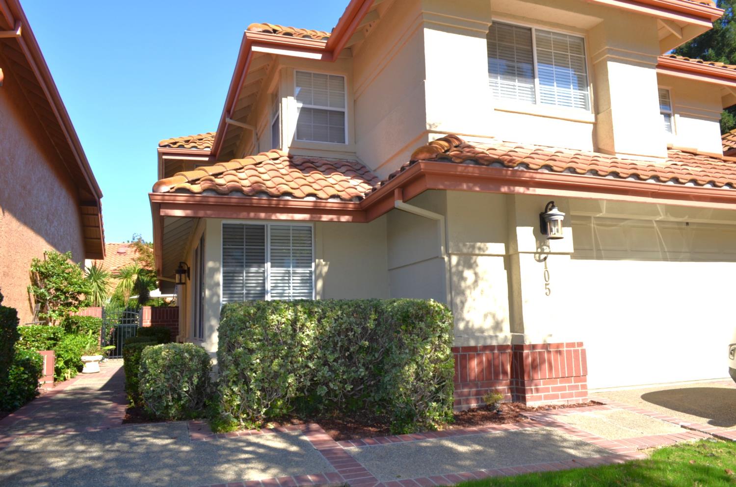 105 Eagle Creek Ct