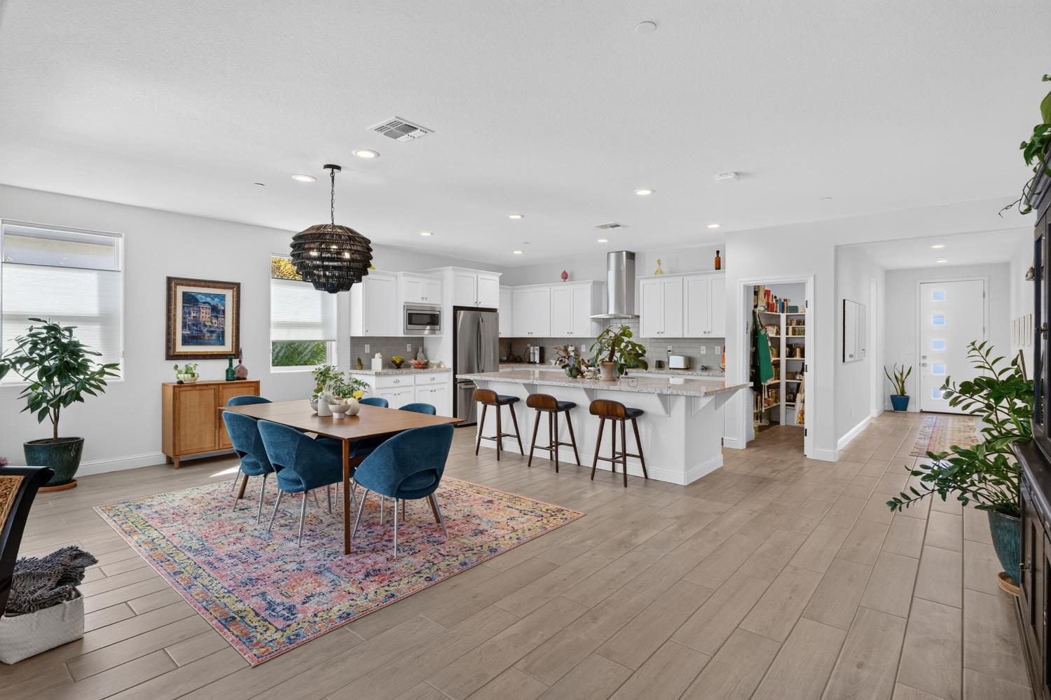 5009 Moonraker Lane